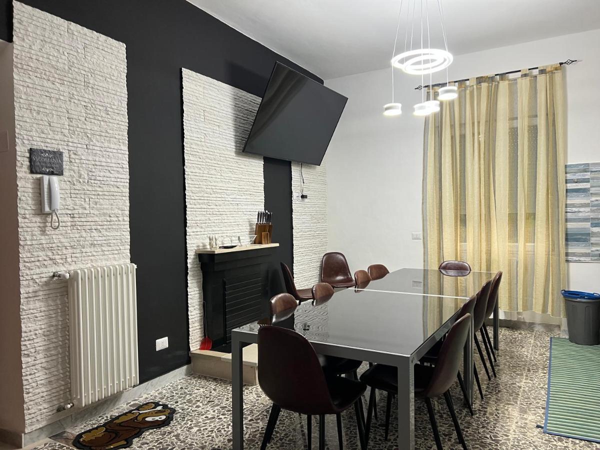 Casa Vacanze Refugium & Lounge Ferienwohnung Vico Del Gargano Bagian luar foto