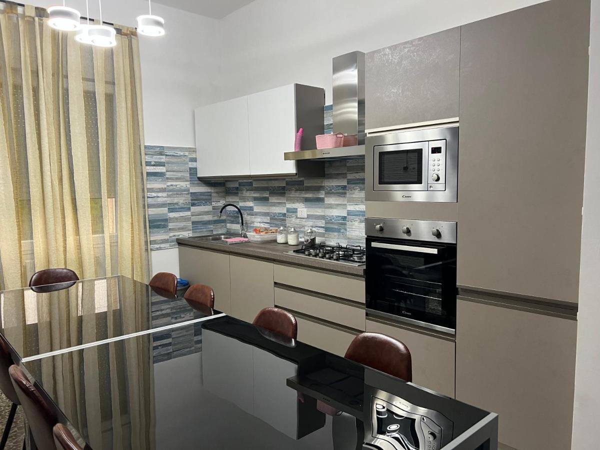 Casa Vacanze Refugium & Lounge Ferienwohnung Vico Del Gargano Bagian luar foto