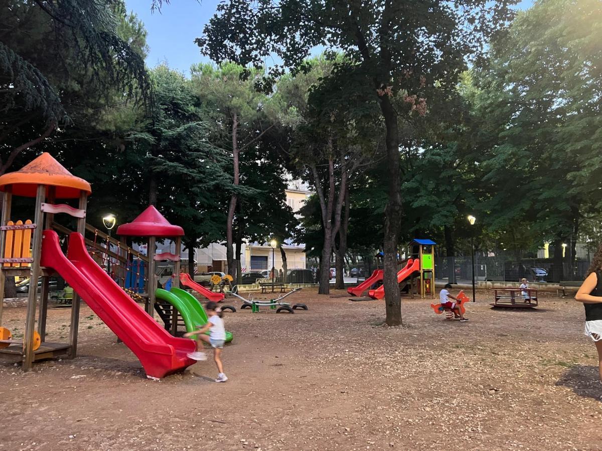 Casa Vacanze Refugium & Lounge Ferienwohnung Vico Del Gargano Bagian luar foto